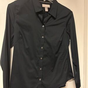 Banana Republic Women’s Black Button-Up Blouse Taylor fit. Elegant.